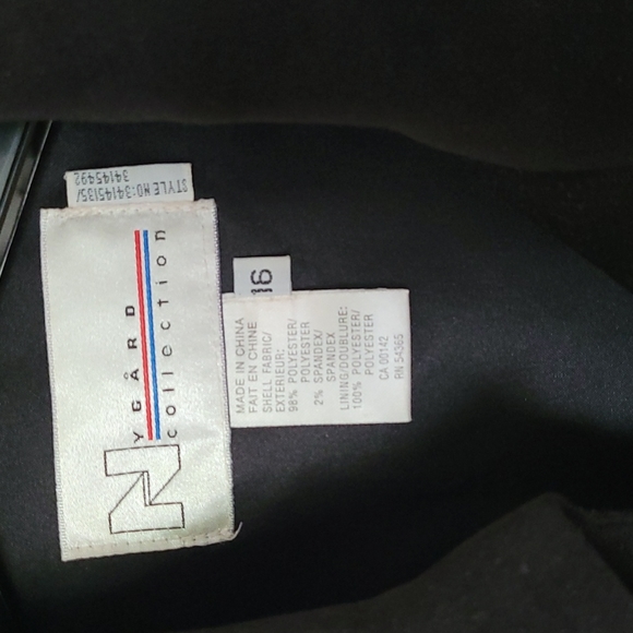 Nygard size 16 fauz suede crop jacket - Picture 3 of 3